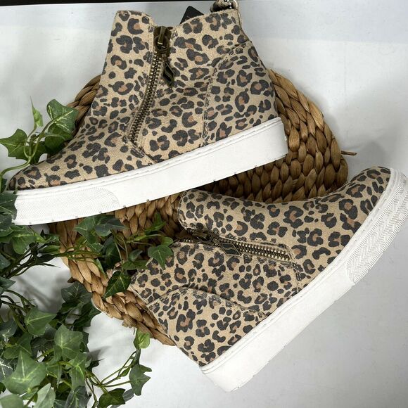 NWT Skechers Lift Off Safari Standout Hidden Wedge Leopard Print Sneakers 7.5 - Picture 1 of 6
